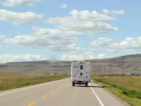 Unterwegs mit einem CanaDream TCA Modell in Alberta