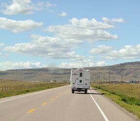 Unterwegs mit einem CanaDream TCA Modell in Alberta