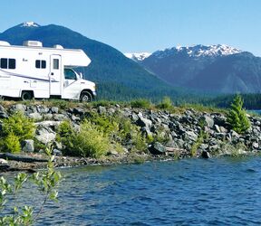 camper/kanada/fourseasons/allgemein/strathcona-provincial-park-c19-see-berge.cr3924x2613-0x219