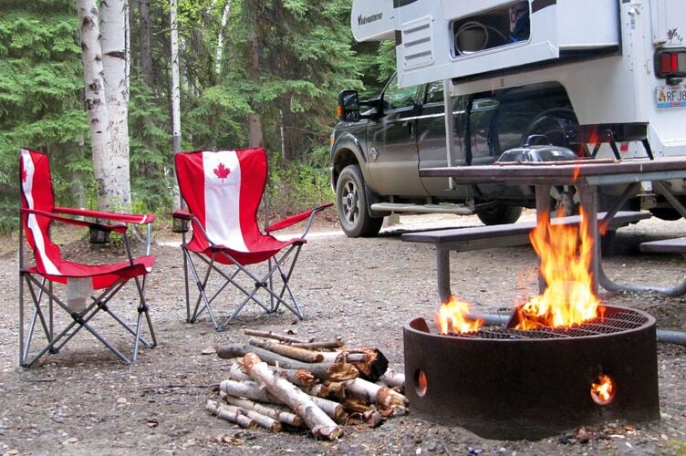 Lagerfeuer auf dem Campground