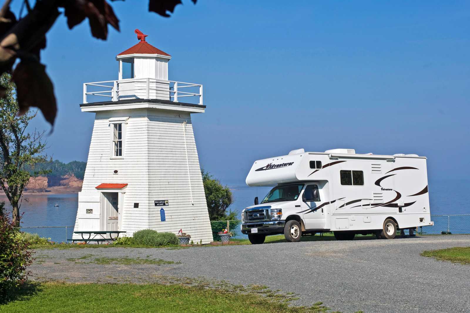 Wohnmobile Kanada, Fraserway RV Motorhome CS 2325 Slideout CANUSA