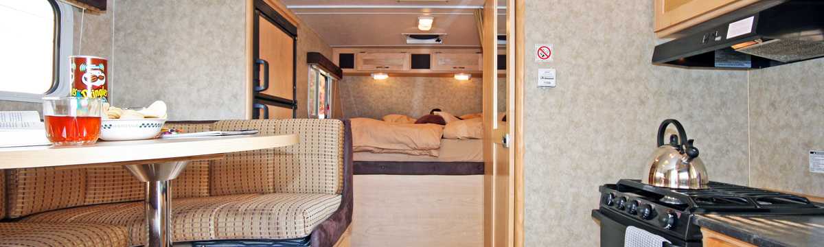 Wohnmobile Kanada Fraserway Rv Truck Camper Slide Out