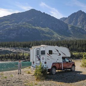 Roadtrip durch den Yukon mit einem Fraserway Truck Camper