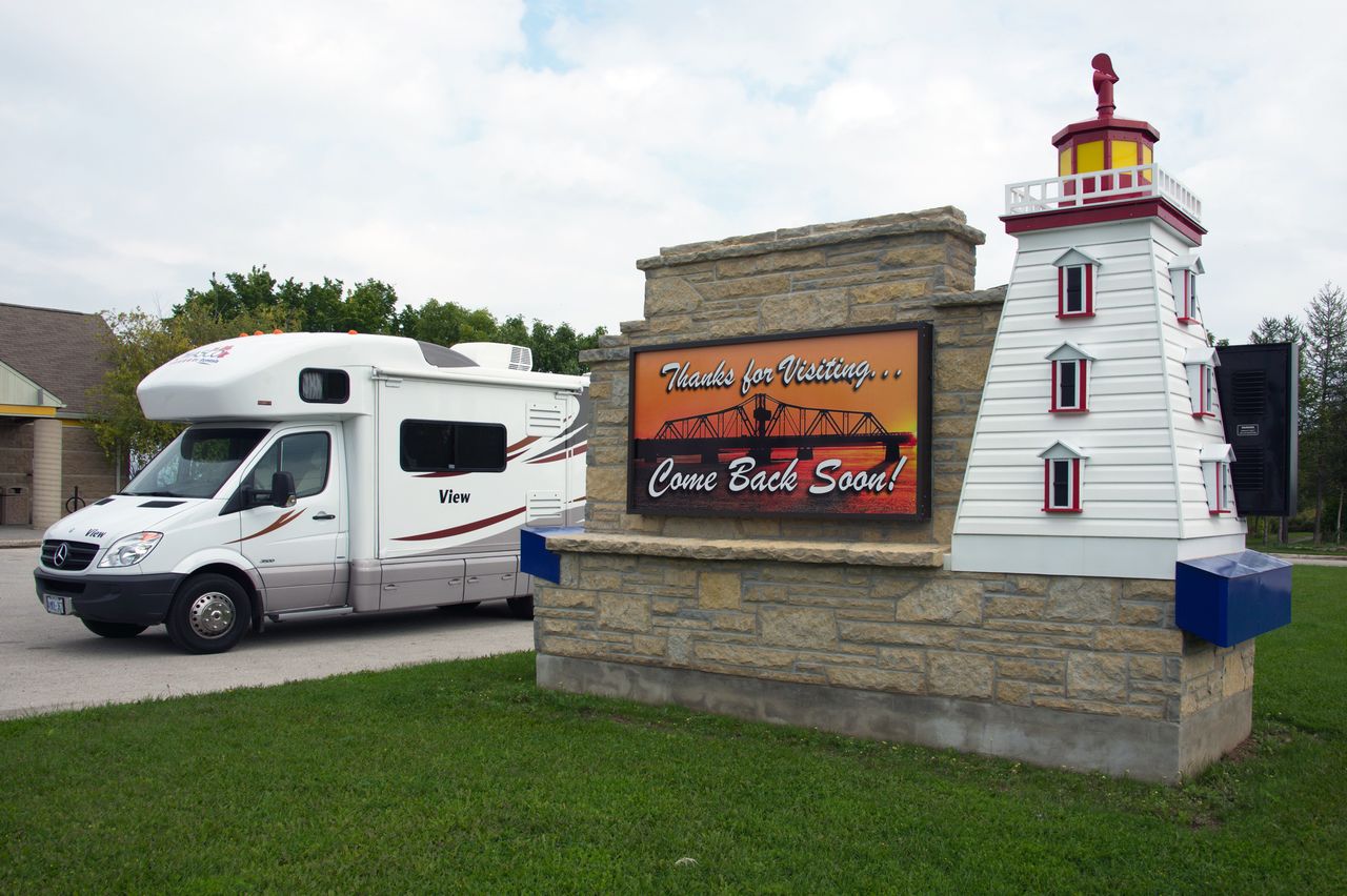 Wohnmobilvermieter Kanada: Owasco RV | CANUSA