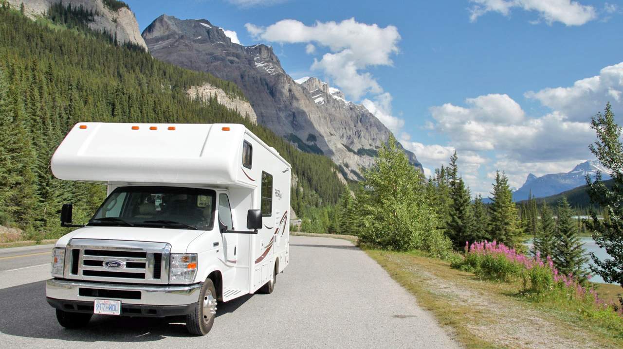 Wohnmobile Kanada, Owasco RV Motorhome C 2224 CANUSA