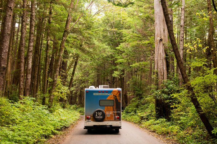 Mit dem Camper C19 von Cruise America die WestkÃ¼ste Nordamerikas entdecken