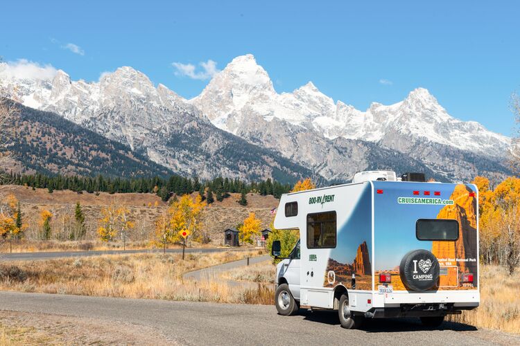 Mit dem Camper C19 von Cruise America die Weiten des Westens von Nordamerika durchfahren