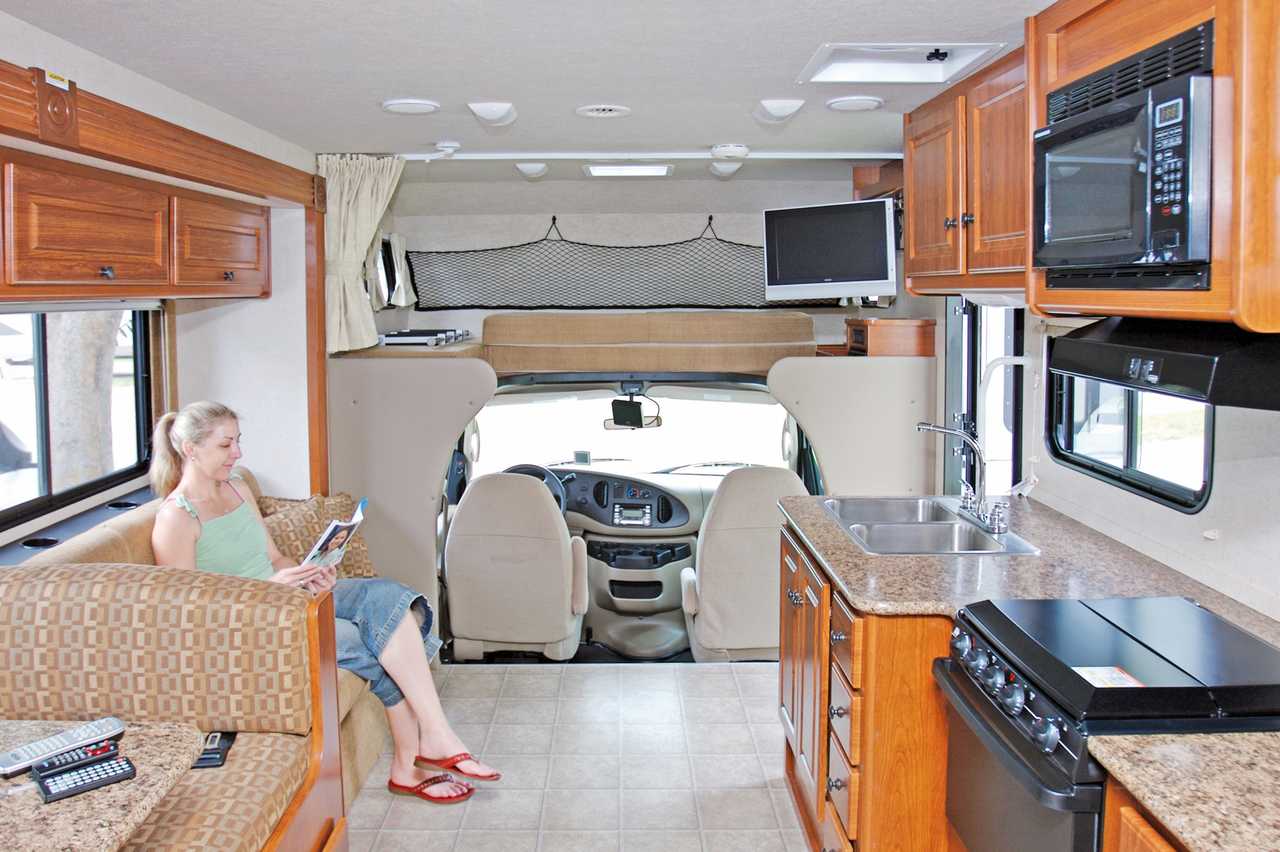 Wohnmobile Usa Star Rv Perseus Rv 30 33 Slide Out Canusa