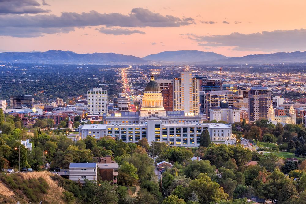 Skyline von Salt Lake City am Abend