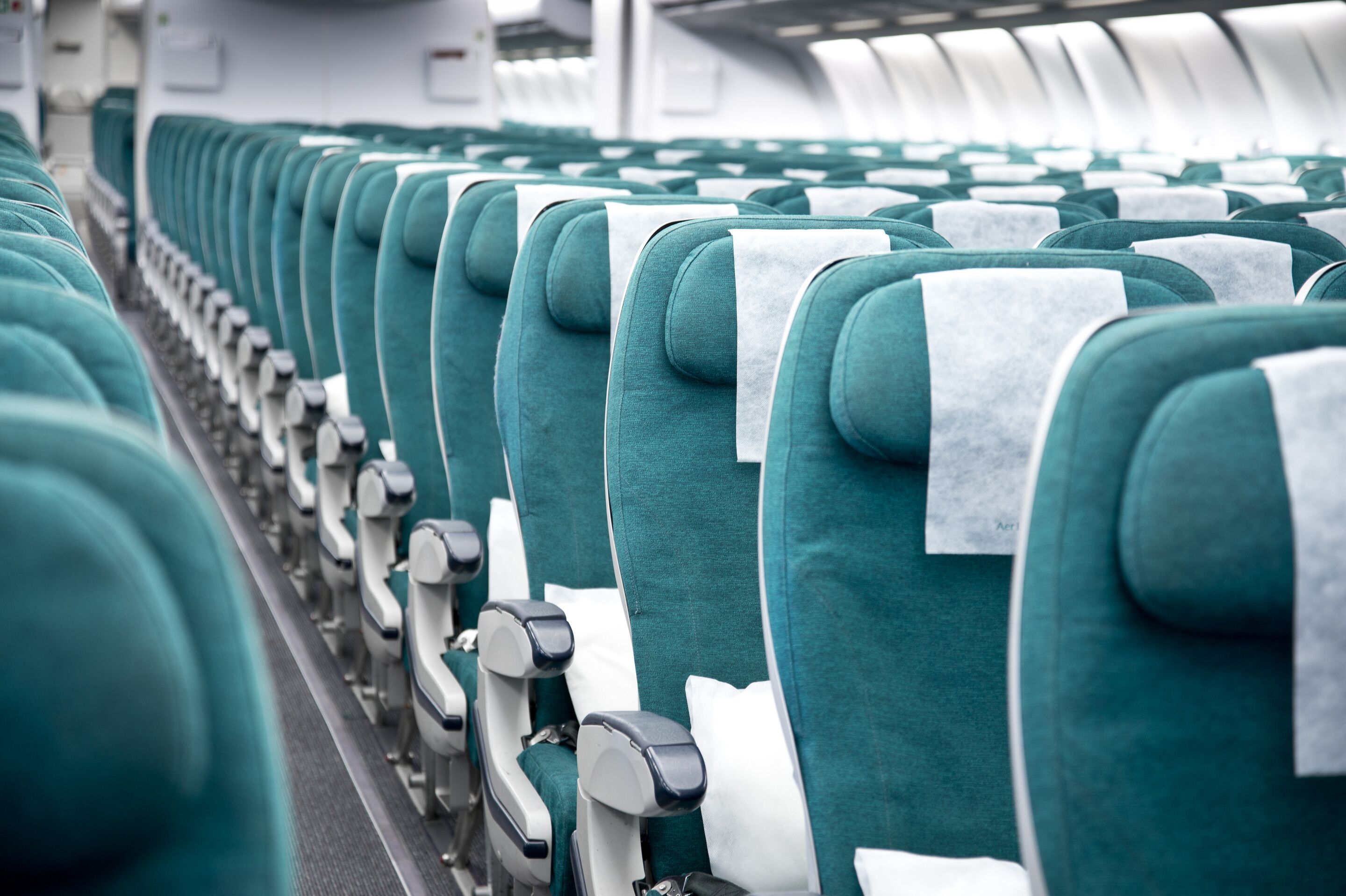 Economy Class Kabine im Airbus 330 der Aer Lingus