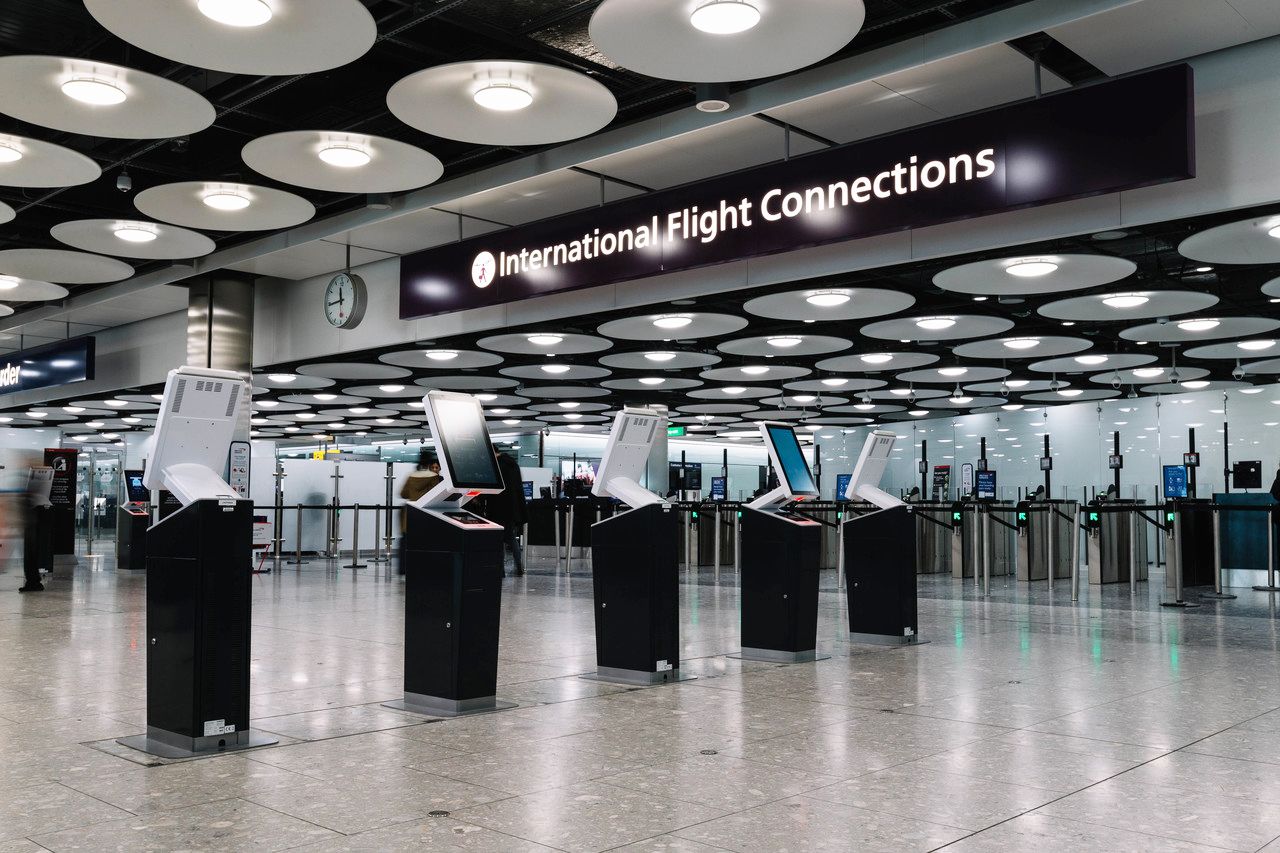 Check-In bei British Airways am Flughafen