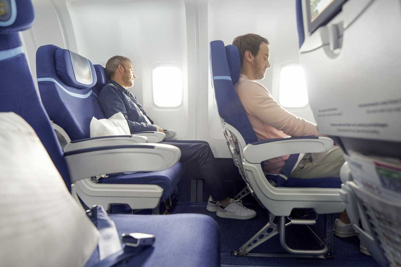 Xl seats 767 condor Condor™XL Industrial