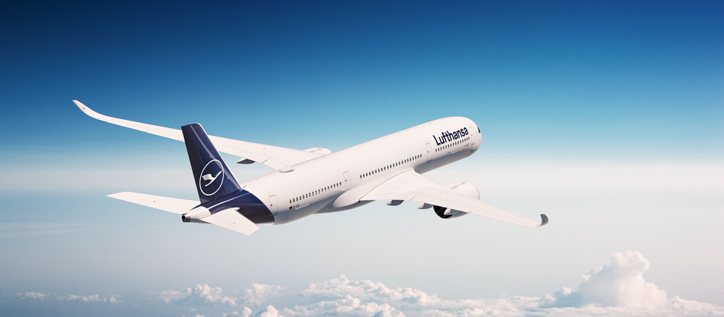 Lufthansa Airbus 350 über den Wolken