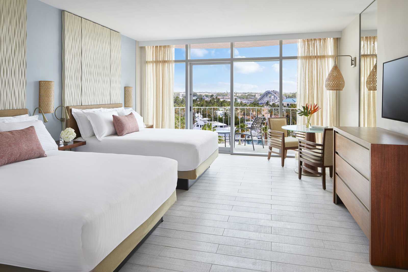 Hotel, Bahamas Atlantis Hotel CANUSA