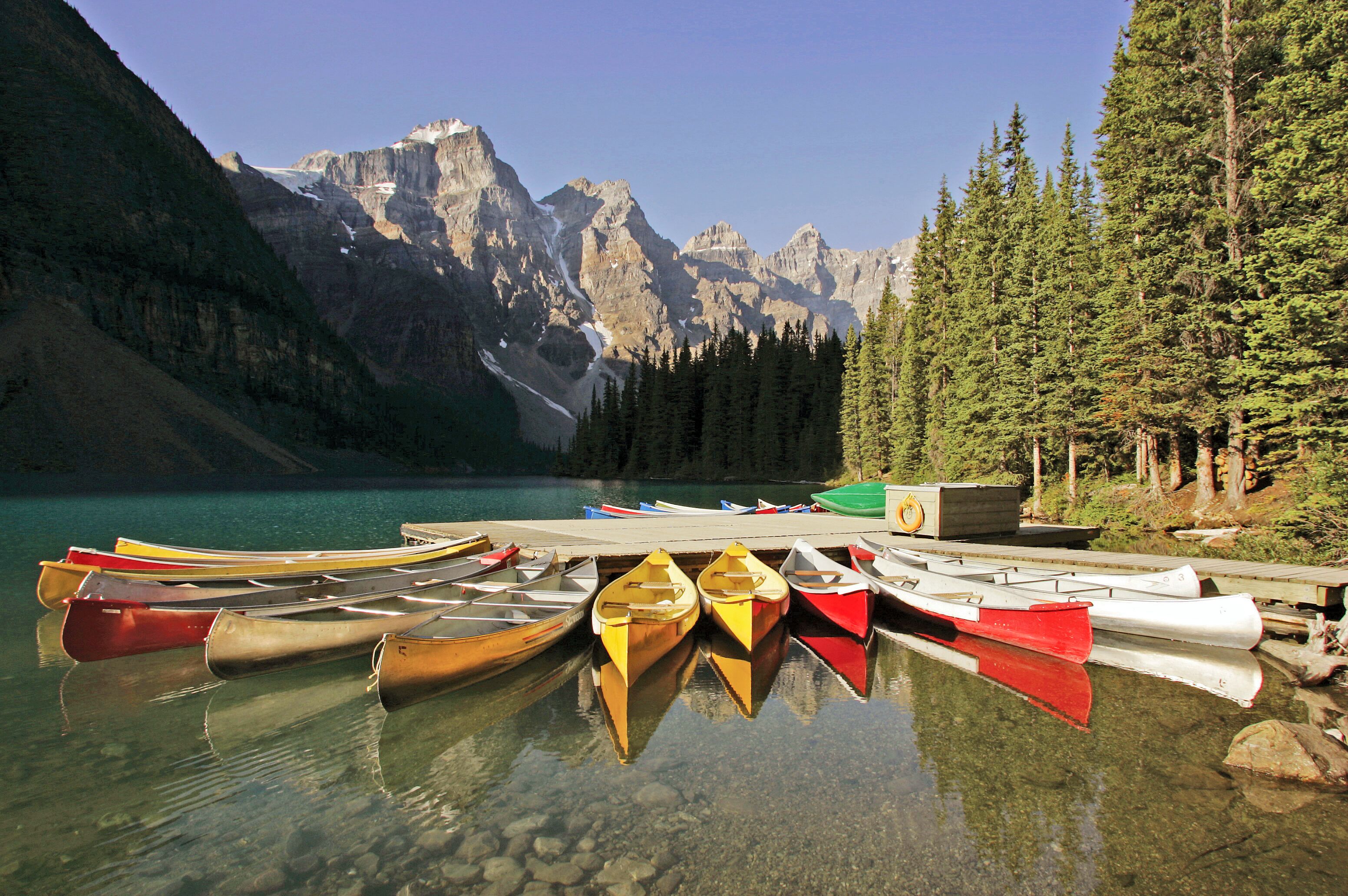 Impression Moraine Lake Lodge