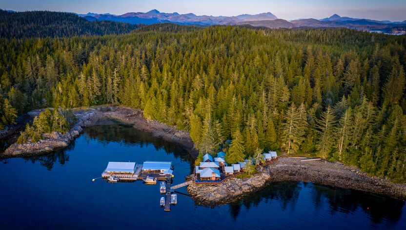 Farewell Harbour Lodge aus der Luft aufgenommen in British Columbia Farewell Harbour Lodge aus der Luft aufgenommen in British Columbia