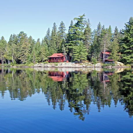 exterior cabin see