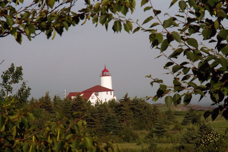 Lighthouse Île Verte/ Les Maisons du Phare de l'Île Verte