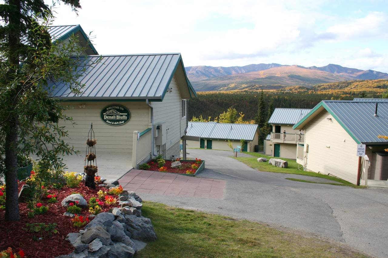 Denali Bluffs Hotel Restaurant Denali Bluffs Hotel Restaurant