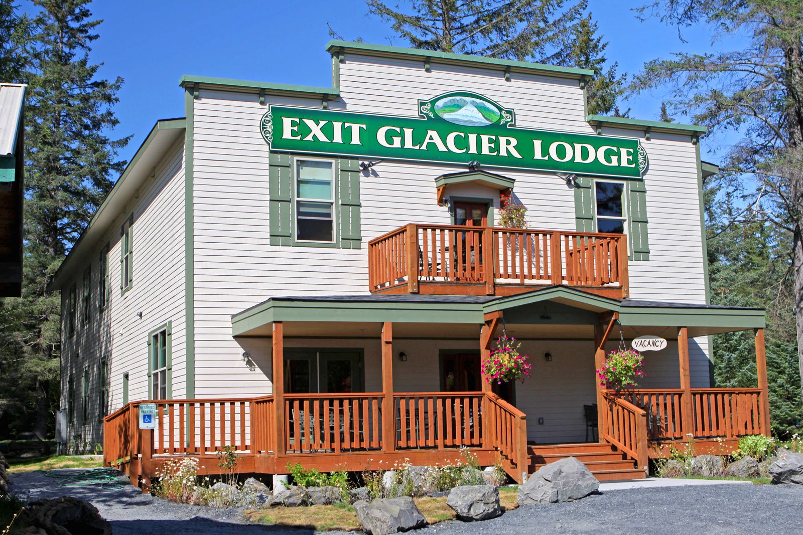 Eingang der Exit Glacier Lodge