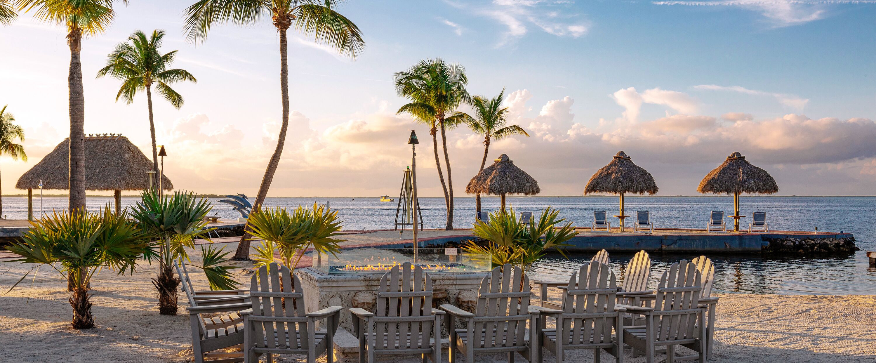 Sandstrand und Palmen am Reefhouse Resort & Marina in Florida