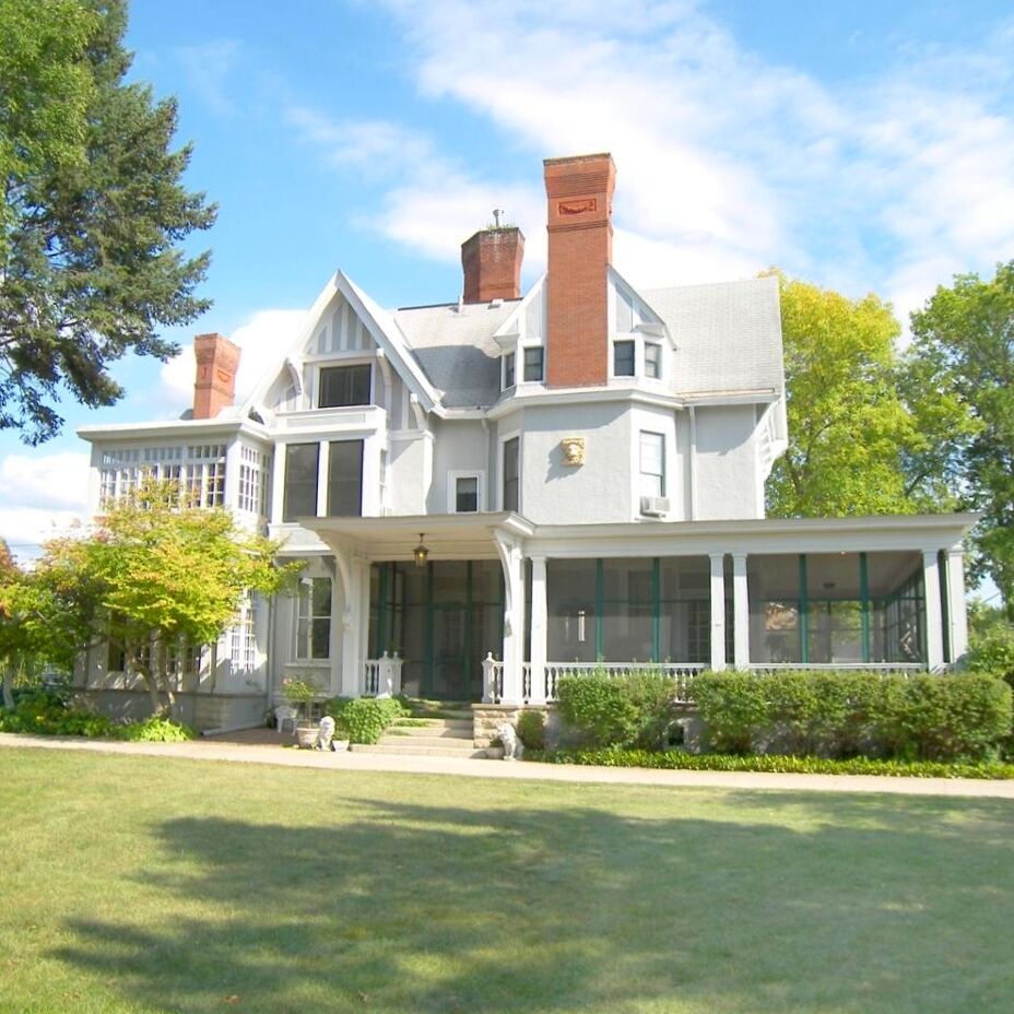 Impression Alexander Mansion