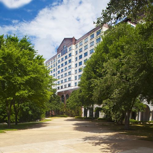 Renaissance Austin Hotel