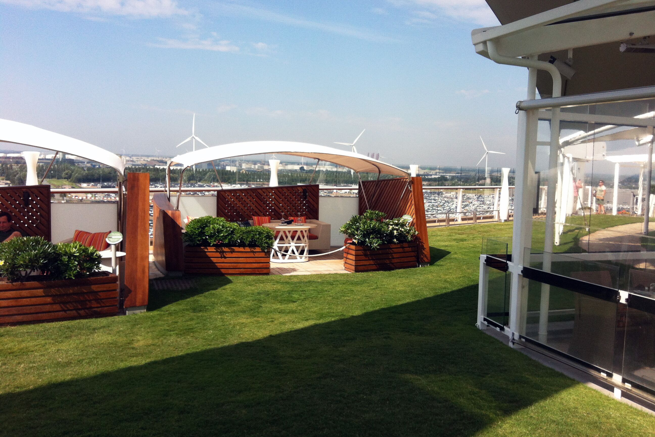 Insidertipp Birthe Witte Kreuzfahrten, Celebrity Cruises - Celebrity Silhouette, Gartenanlage