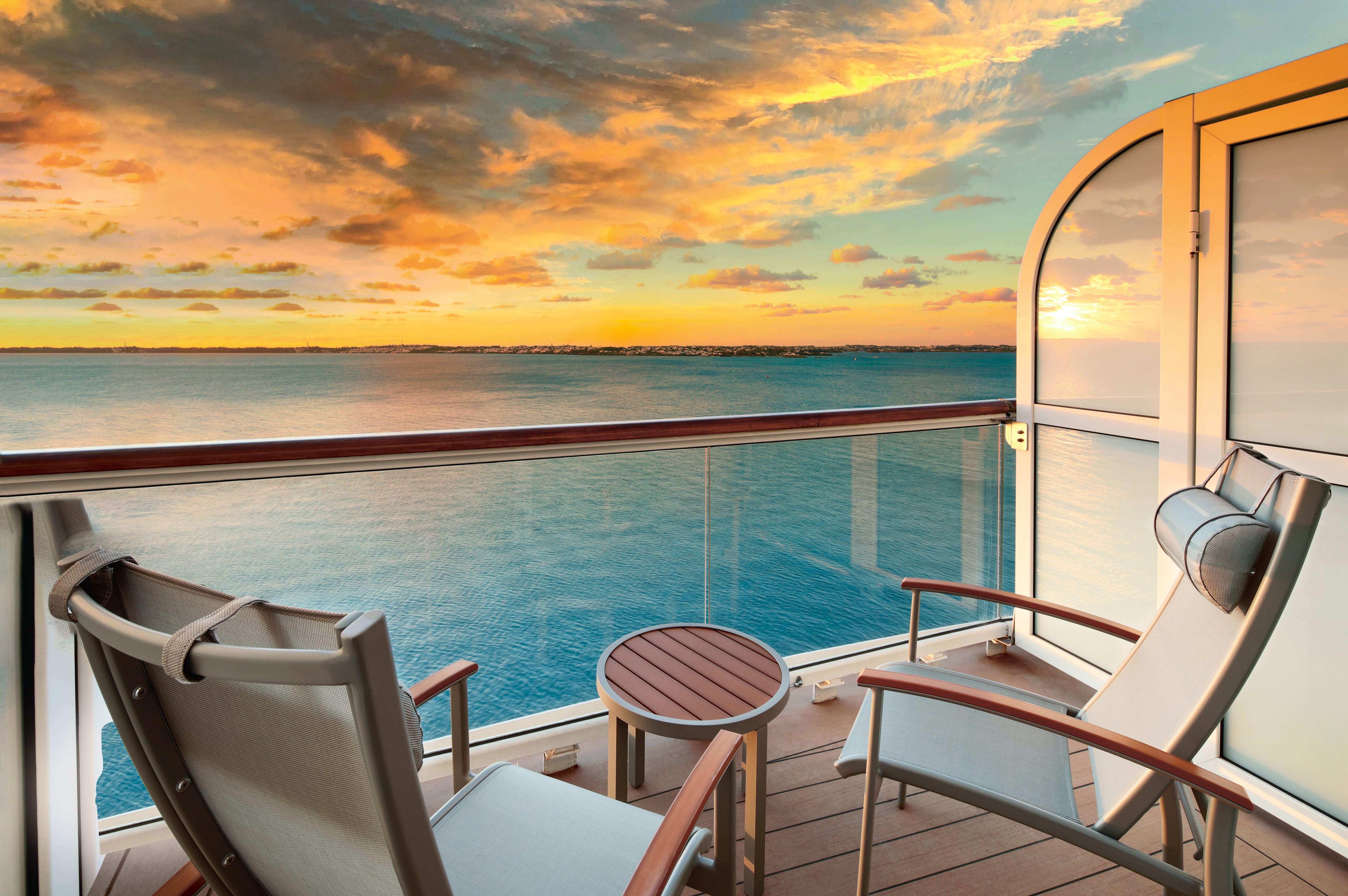 Die Aqua Class Kabine mit Balkon auf der Celebrity Summit von Celebrity Cruises genießen