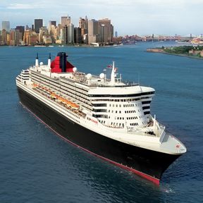 kreuzfahrt/cunard/queen-mary-2/new-york-skyline2.cr1398x1400-470x0