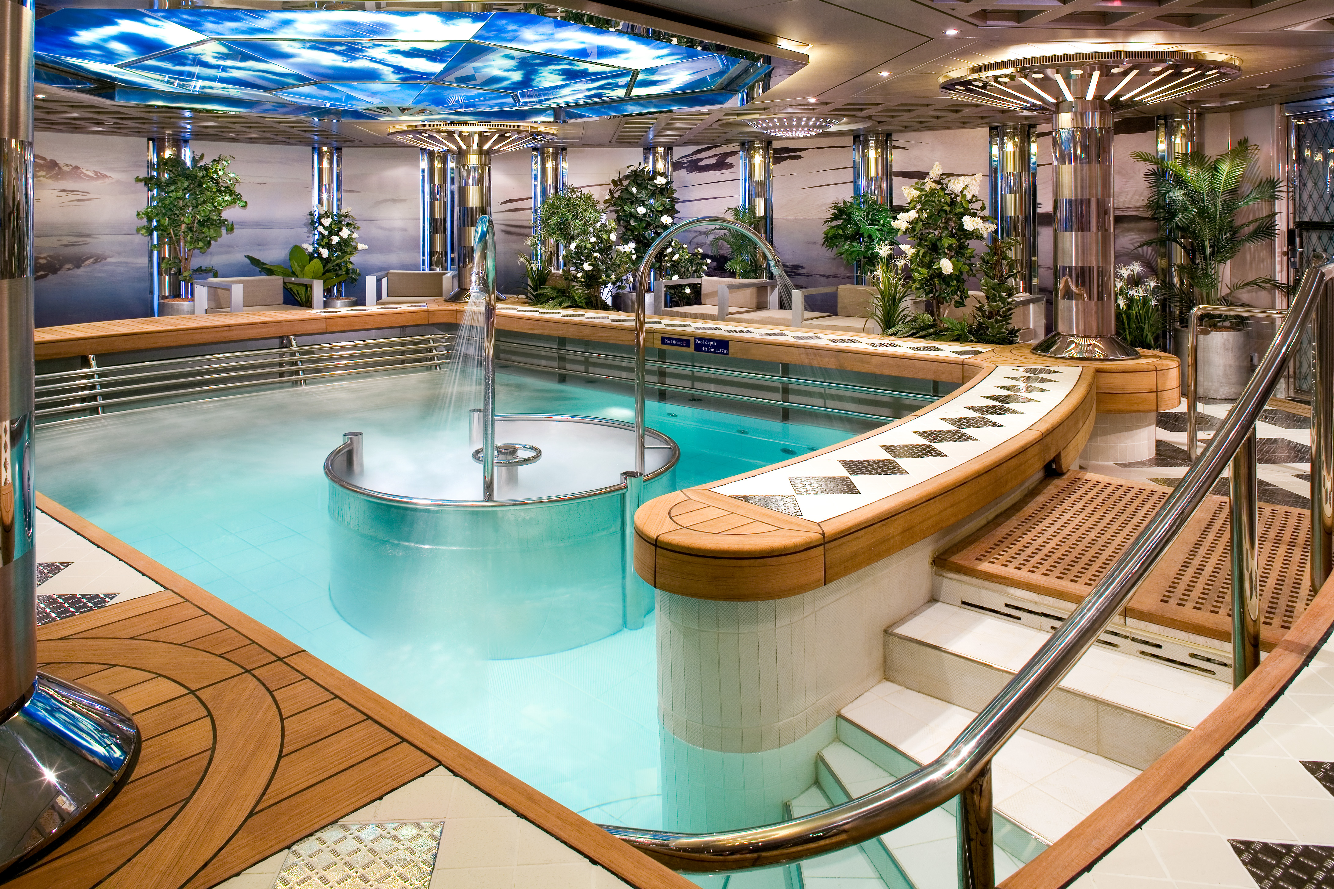 Der Hydro Pool auf der MS Eurodam von Holland America Line