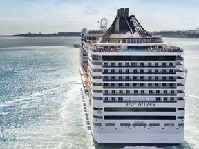 RÃ¼ckansicht des MSC Kreuzfahrtschiffes Divina