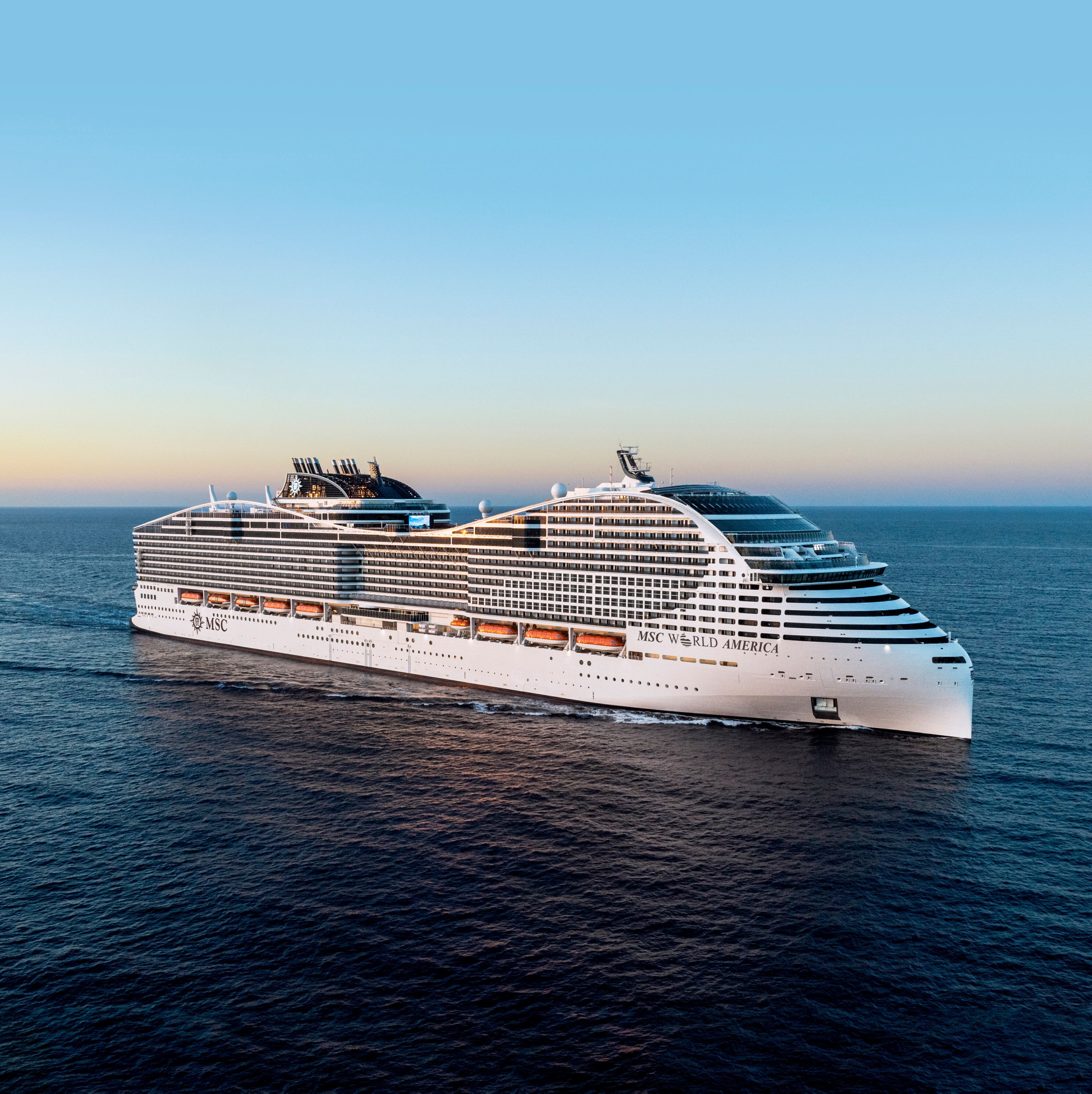 Seitenansicht der MSC World America