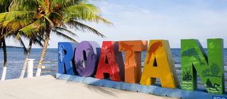 kreuzfahrt/ncl/allgemein/destinationen/sign-roatan.cr2500x1095-0x260