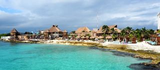 kreuzfahrt/ncl/allgemein/destinationen/village-costa-maya.cr2500x1093-0x439