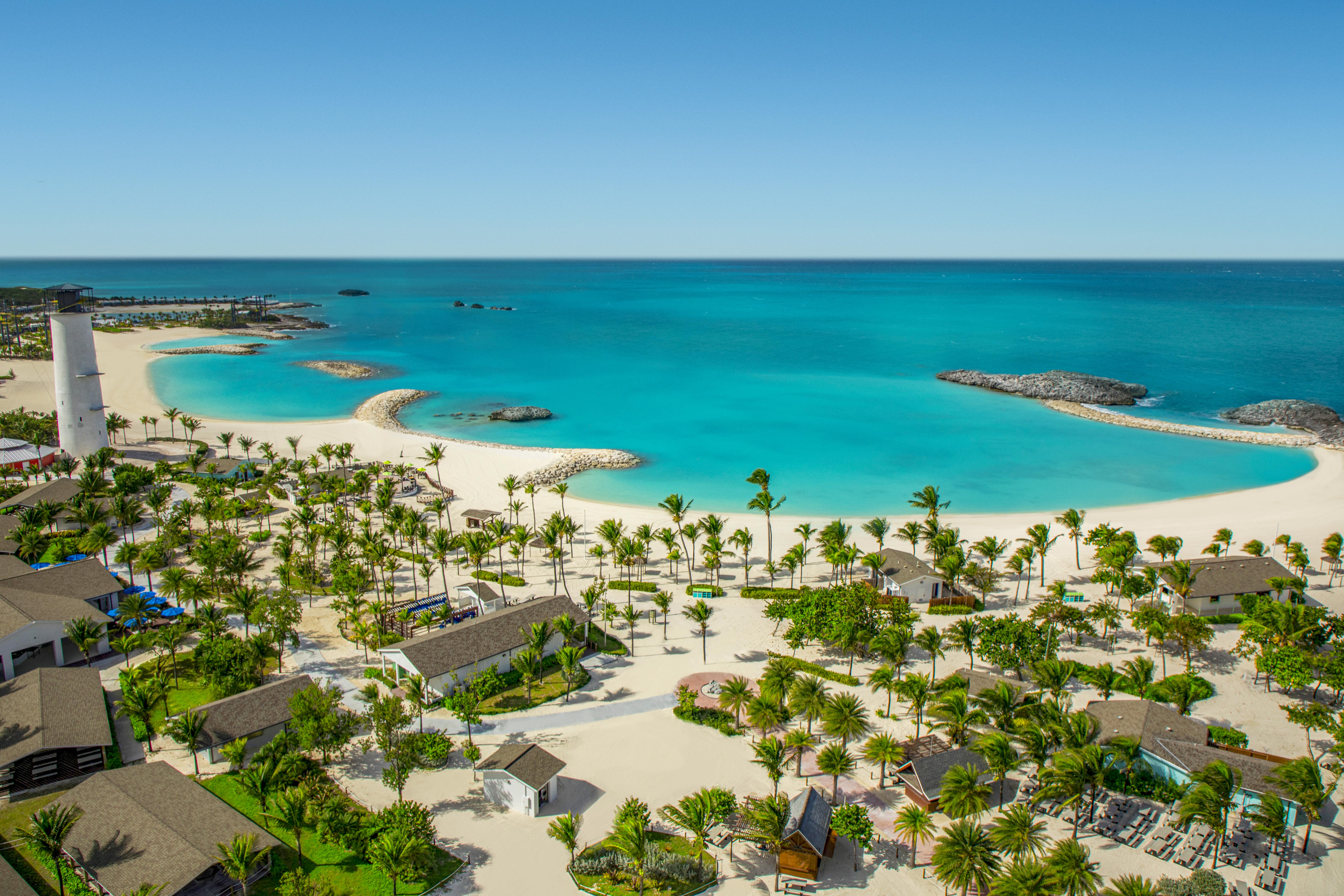 Weißer Sandstrand auf der Insel Great Stirrup Cay