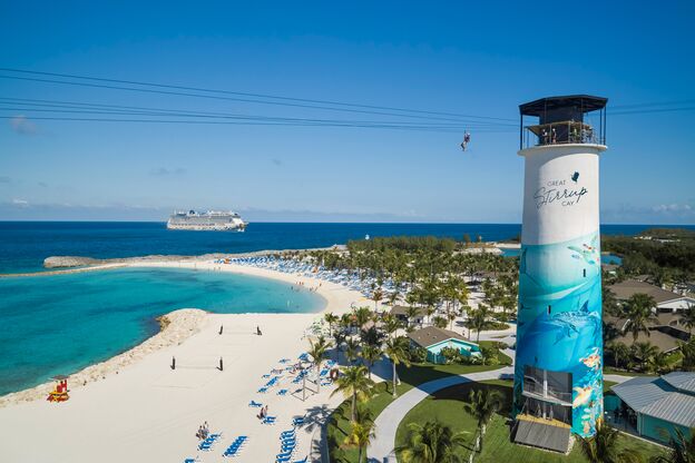 Zipline-Abenteuer auf Great Stirrup Cay Zipline-Abenteuer auf Great Stirrup Cay