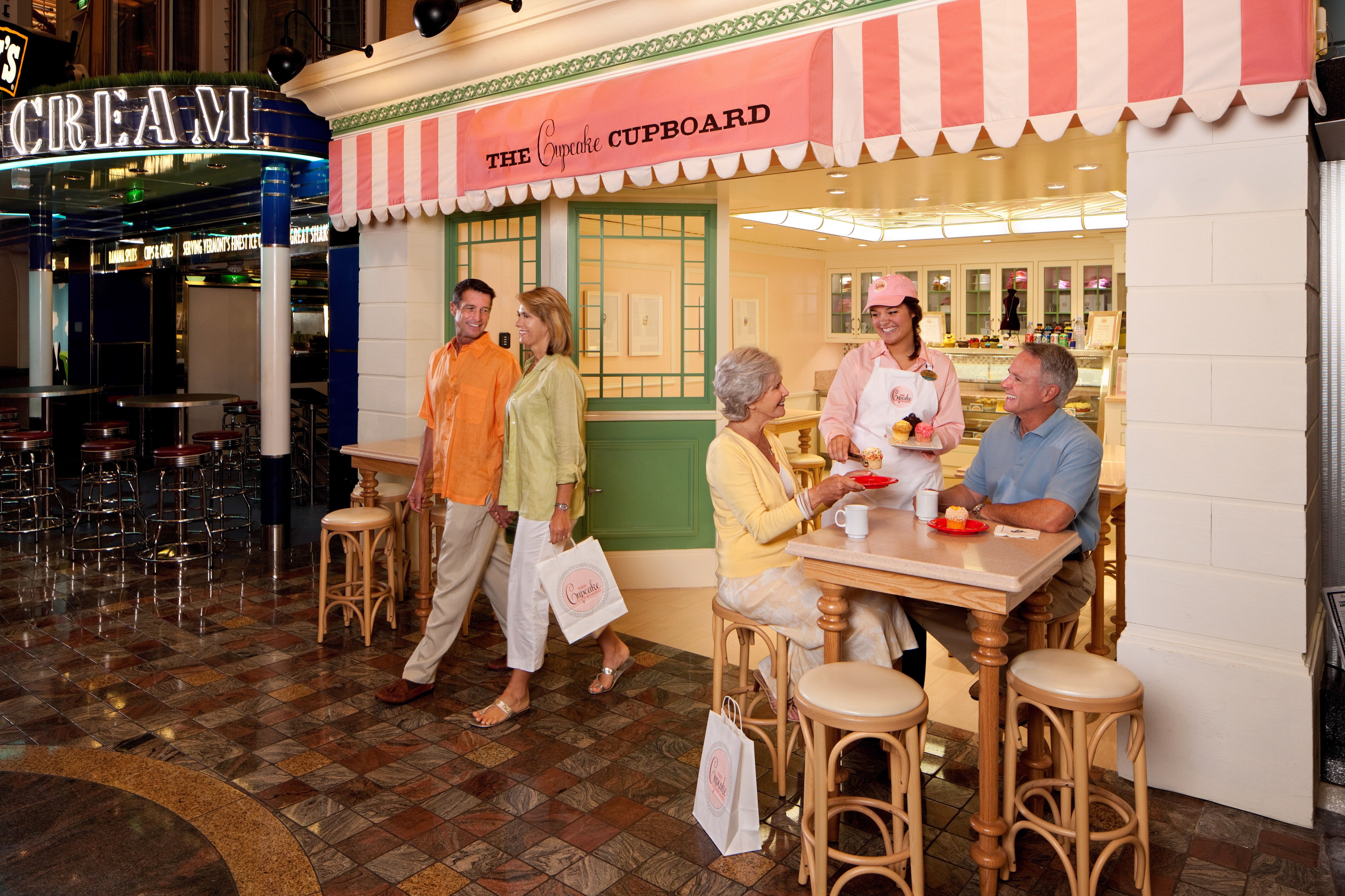 The Cupcake Cupboard auf der Royal Promenade, Freedom of the Seas