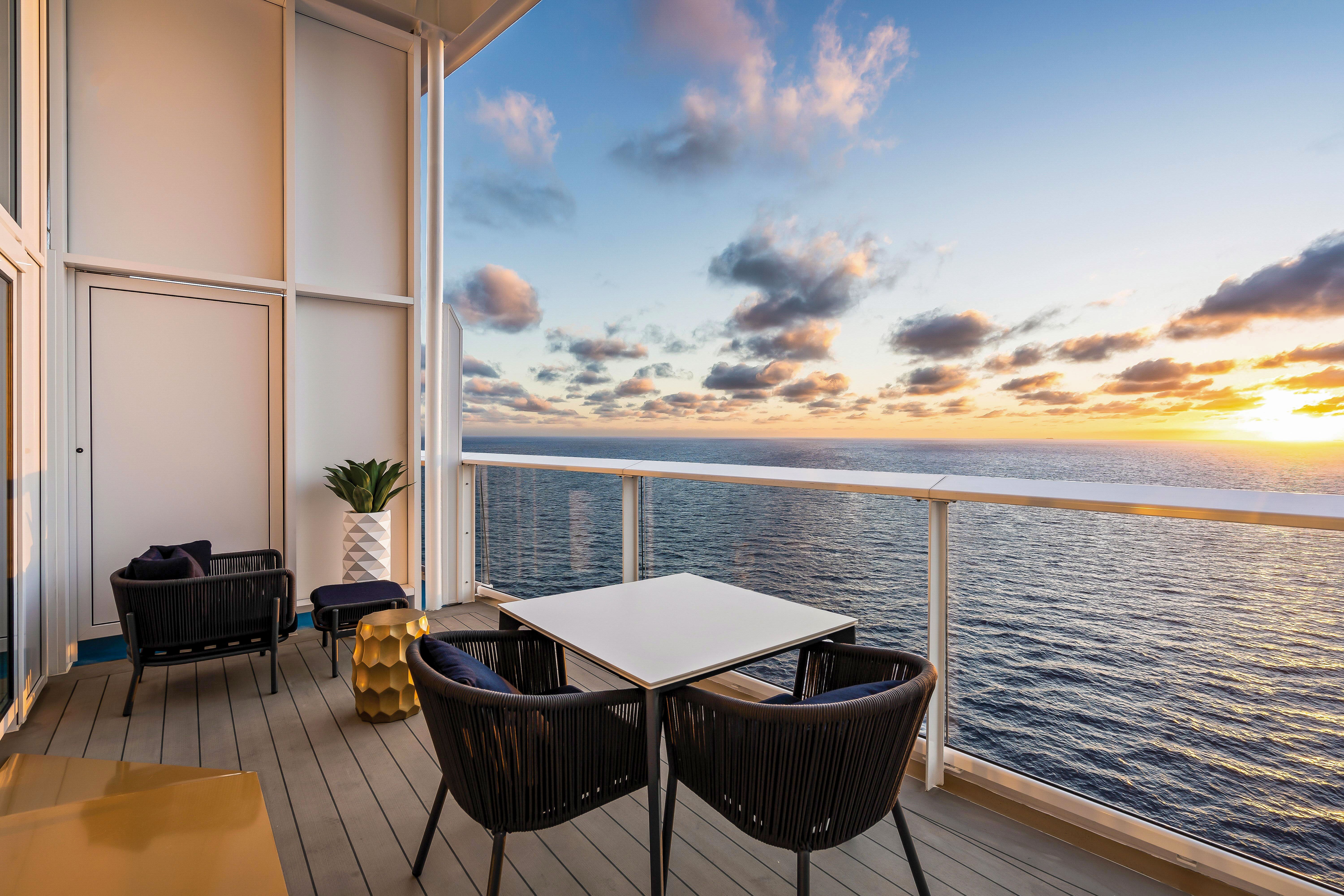 Idyllische Loft Suite mit Balkon der Wonder of the Seas