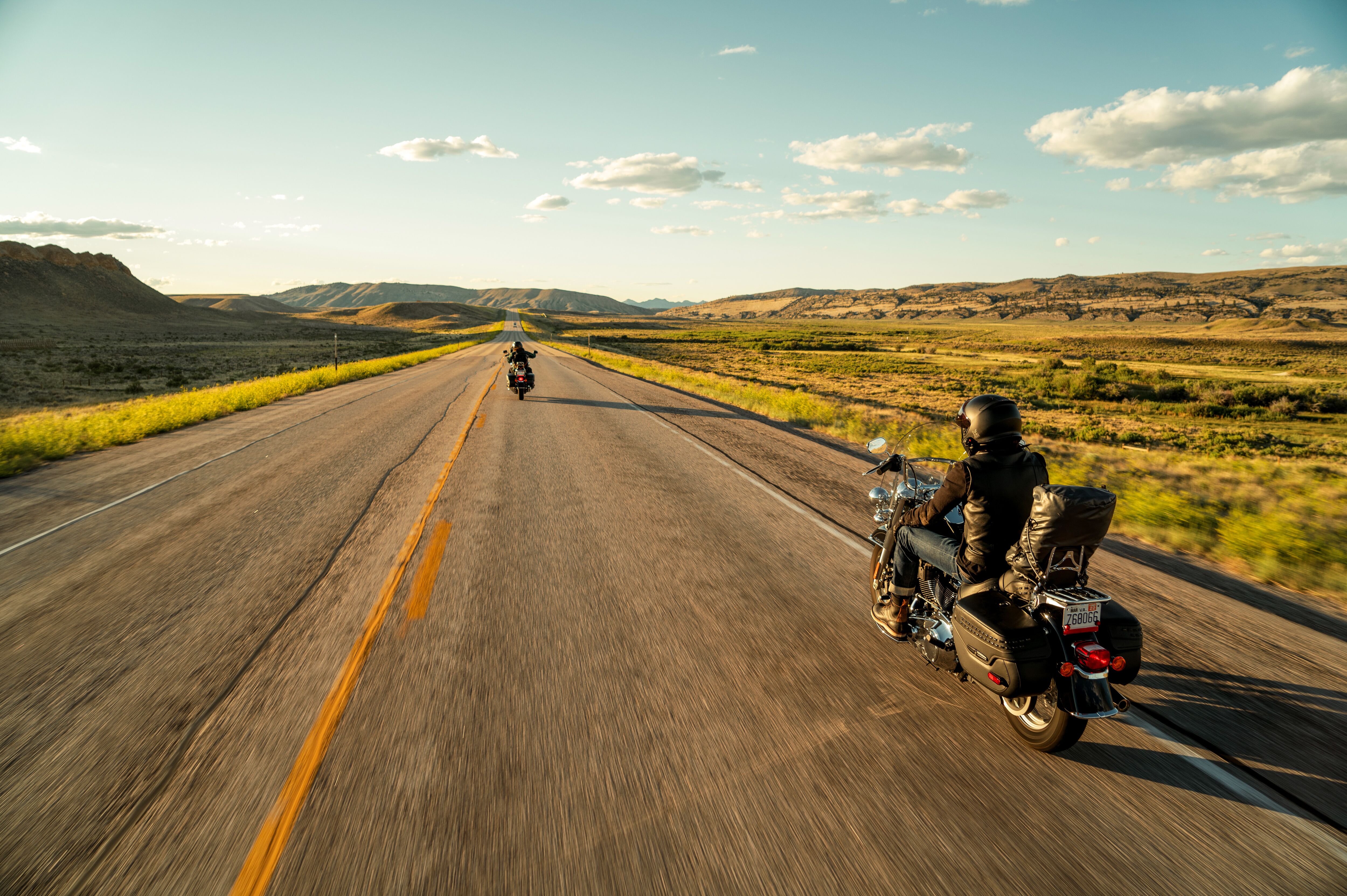 Mit dem Motorrad die Weiten geniessen bei Sturgis in den Black Hills in South Dakota