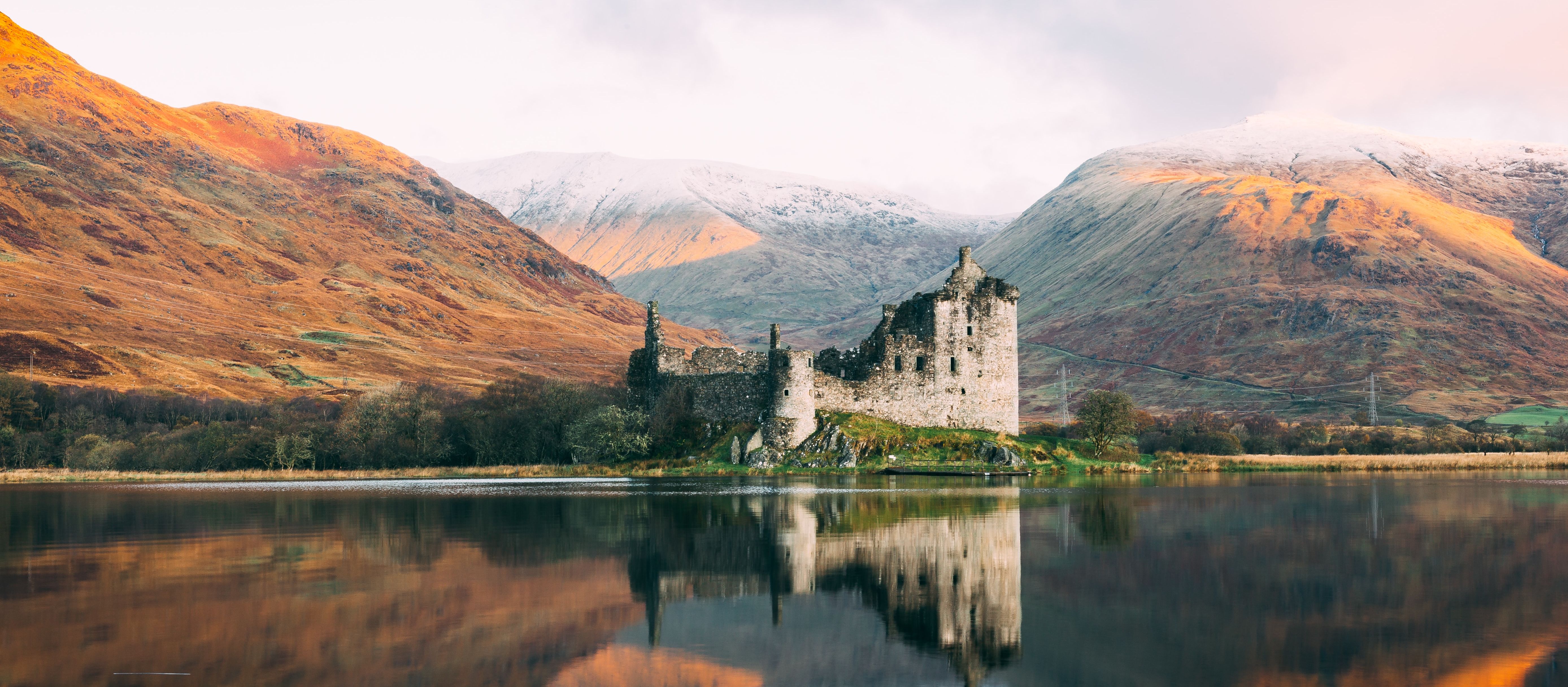 Blick auf das märchenhafte Kilchurn Castle in Schottland