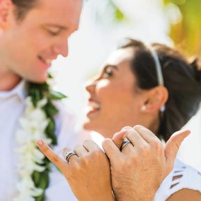 Hochzeitspaar in Kailua-Kona auf Hawaii Island