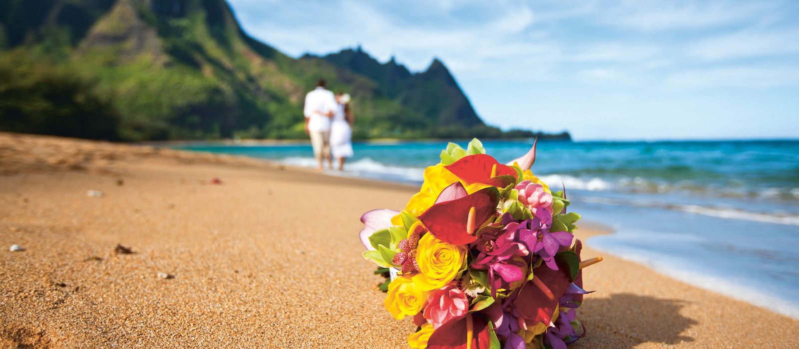 Brautstrauß am Strand von Kaua'i, Hawaii