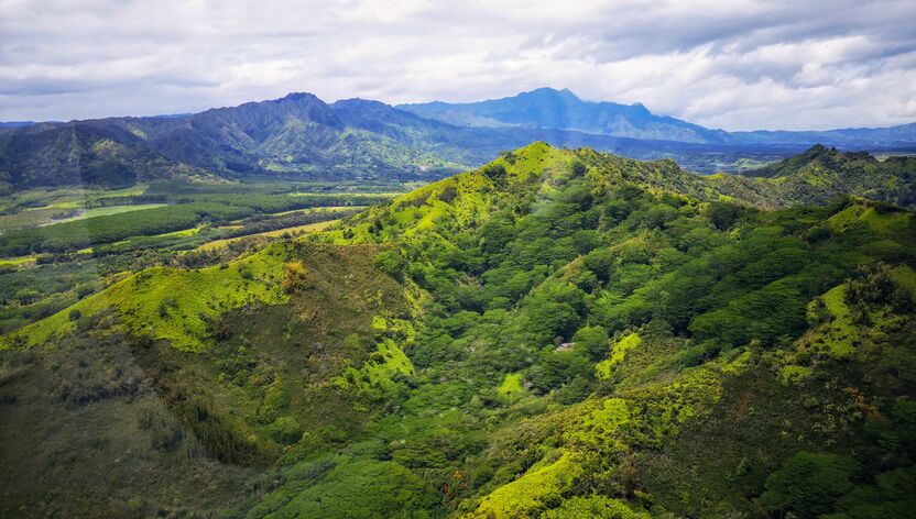 Tolle Ausblicke auf die Insel Kauai bei einem Helikopterflug Tolle Ausblicke auf die Insel Kauai bei einem Helikopterflug