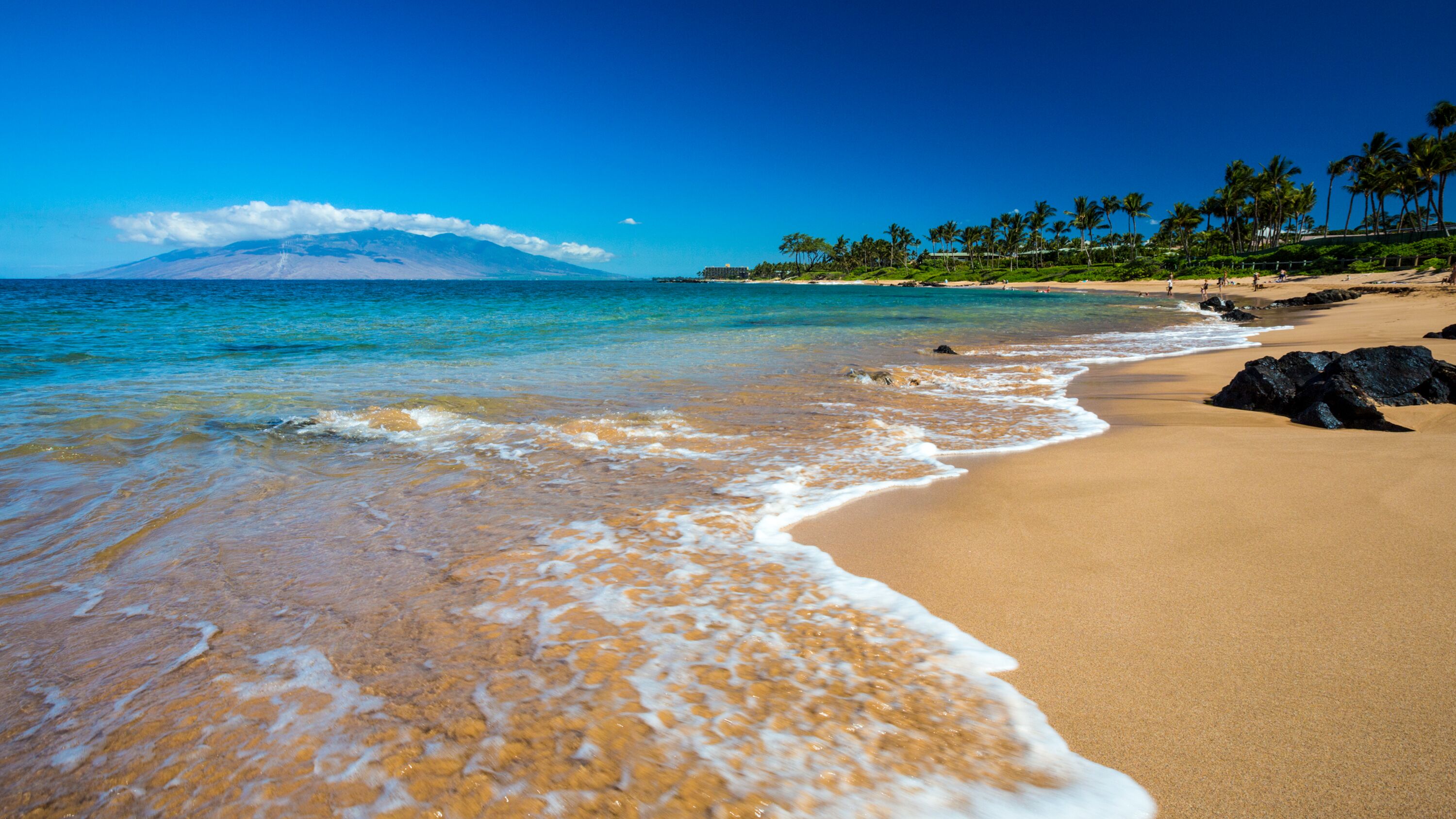 Der Wailea Beach auf Maui Leichte Brandung am Traumstrand Wailea Beach auf Maui