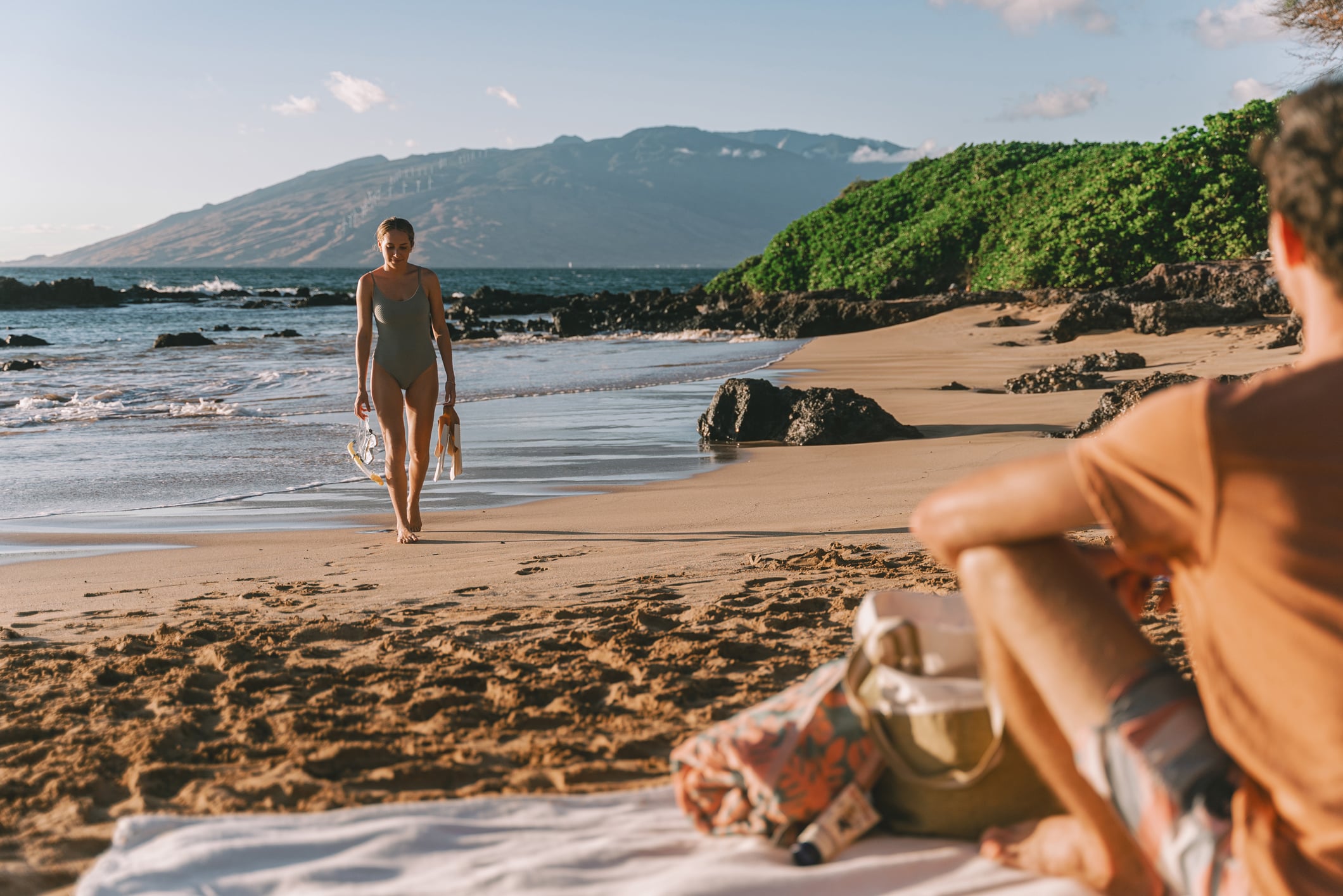 Pärchen am Strand in Maui