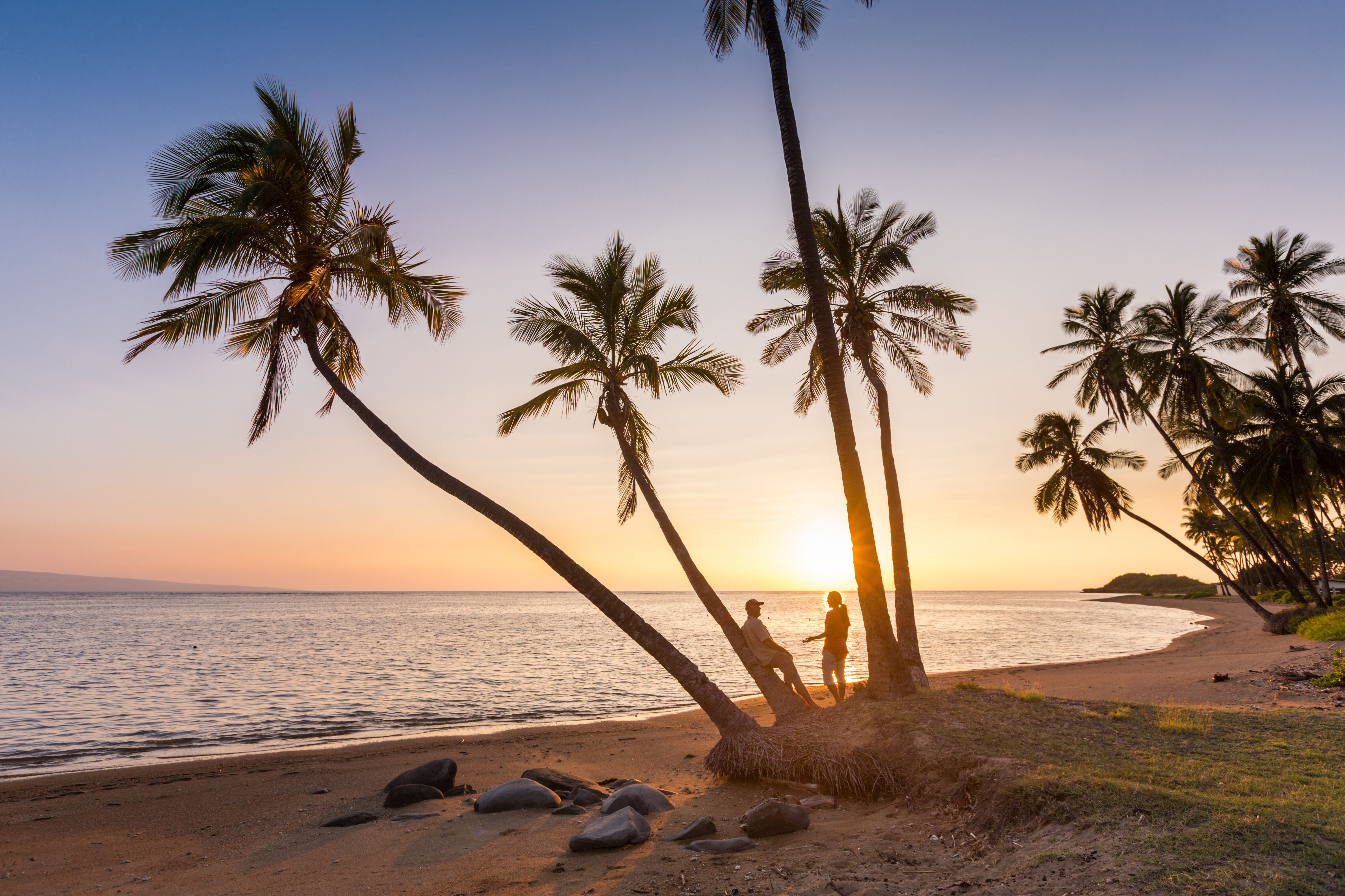 Romantischer Sonnenuntergang in Kaunakakai in Molokai auf Hawaii