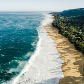 Die malerische Küste an der North Shore von Oahu