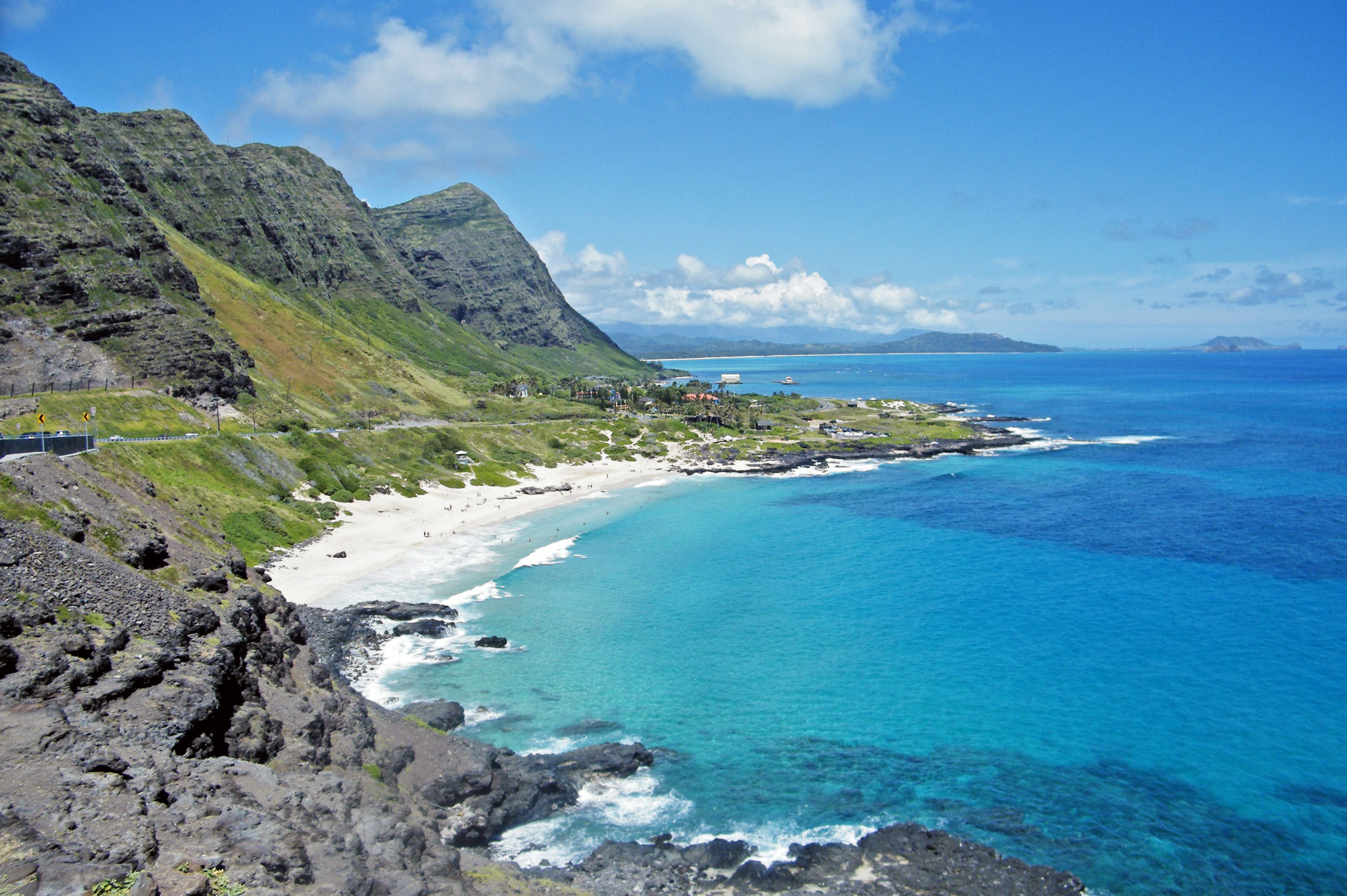 Blick ueber die Ostkueste von Oahu