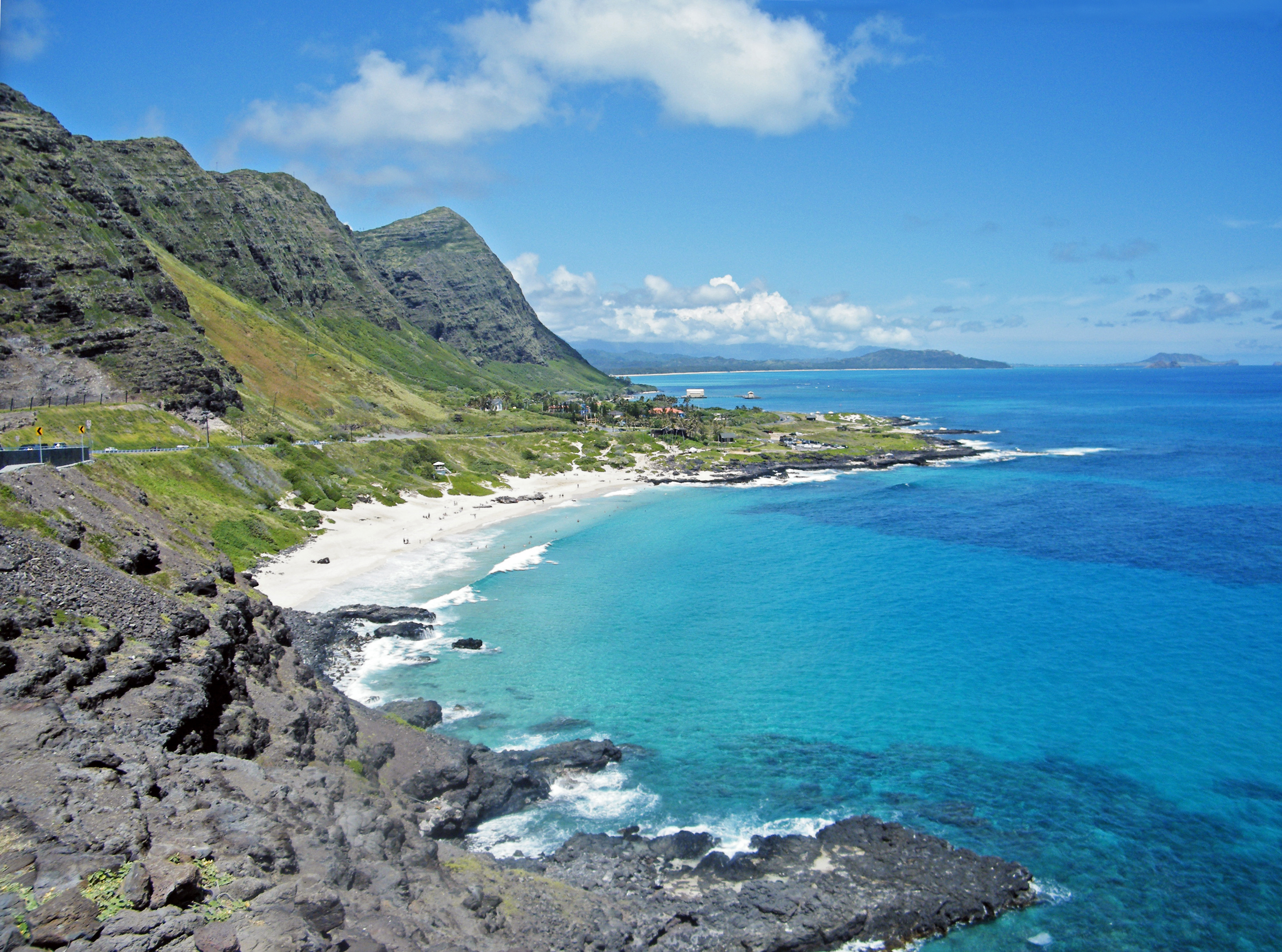 Blick ueber die Ostkueste von Oahu
